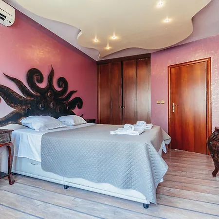 2-br With A Free Private Parking Space * Варна